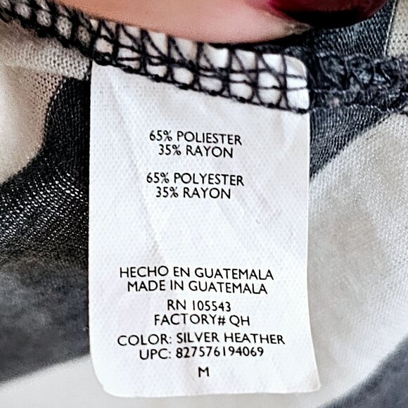 Daisy Fuentes Womens Striped 3/4 Sleeve Henley Top M ~ LS31.4 - Picture 3 of 5